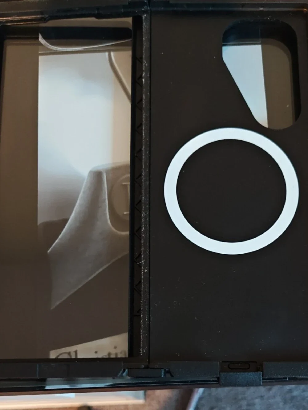 OtterBox Black Heavy-Duty Protective Phone Cover